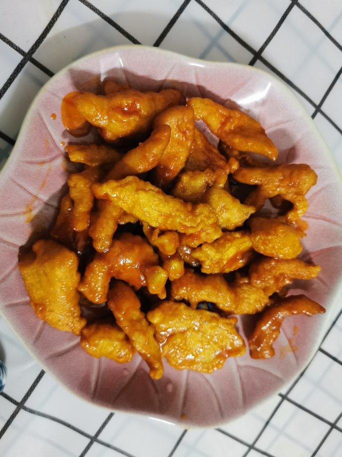 鸡胸肉版糖醋里脊，好吃不腻。大人小孩都喜欢！