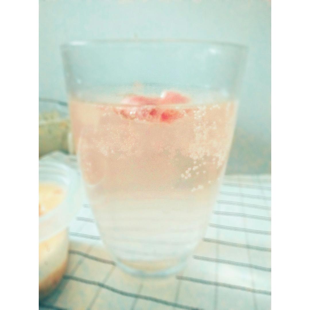 蜜桃少女心（渐变气泡酒）