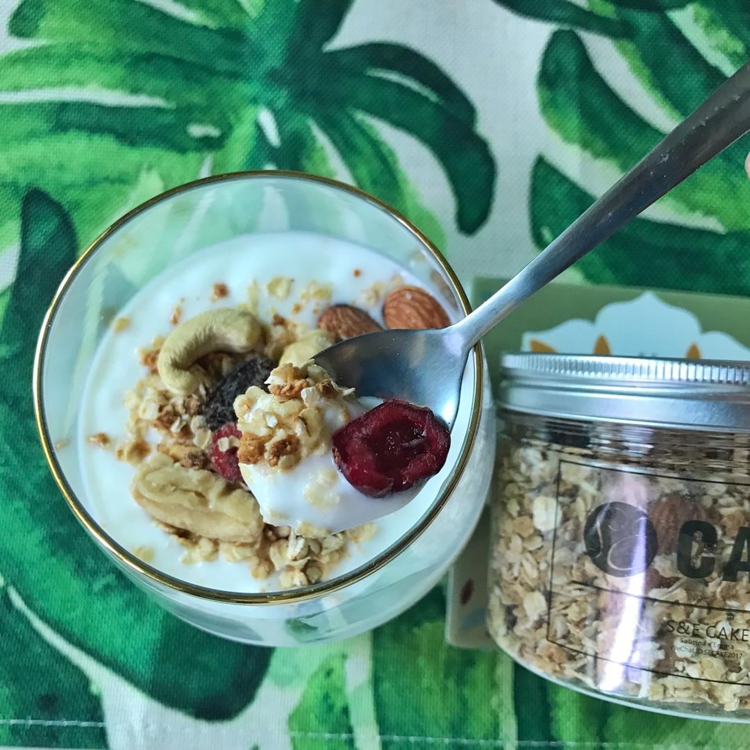 Granola 无油低卡烤燕麦片