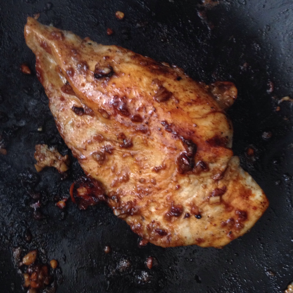 酷炫屌炸天好吃的煎鸡胸肉（香蒜蜂蜜煎鸡胸肉）