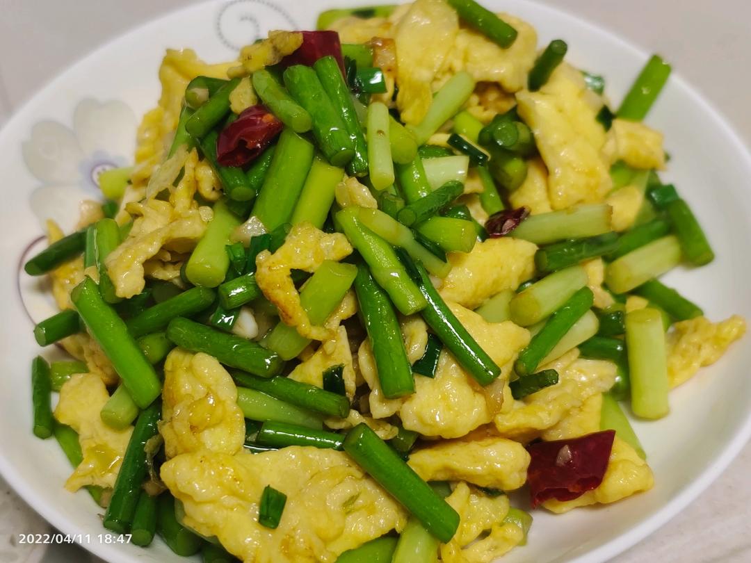 蒜薹炒鸡蛋
