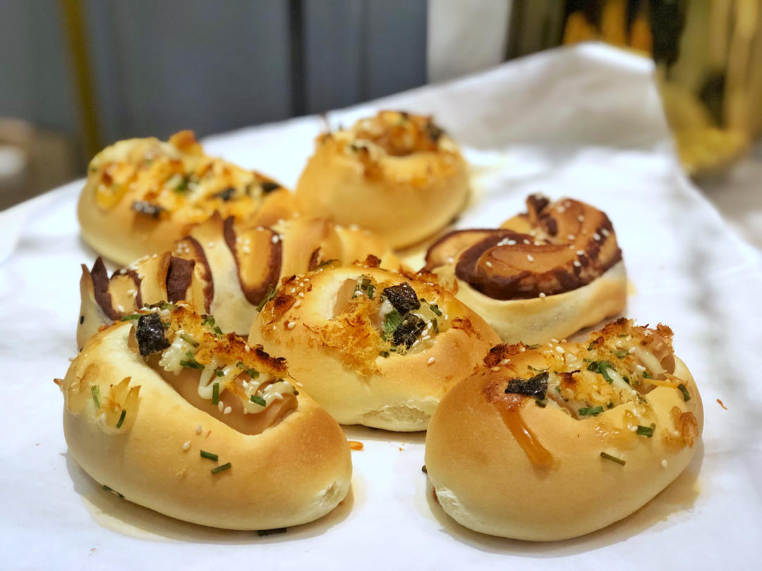 火腿肠早餐面包（一次发酵法）