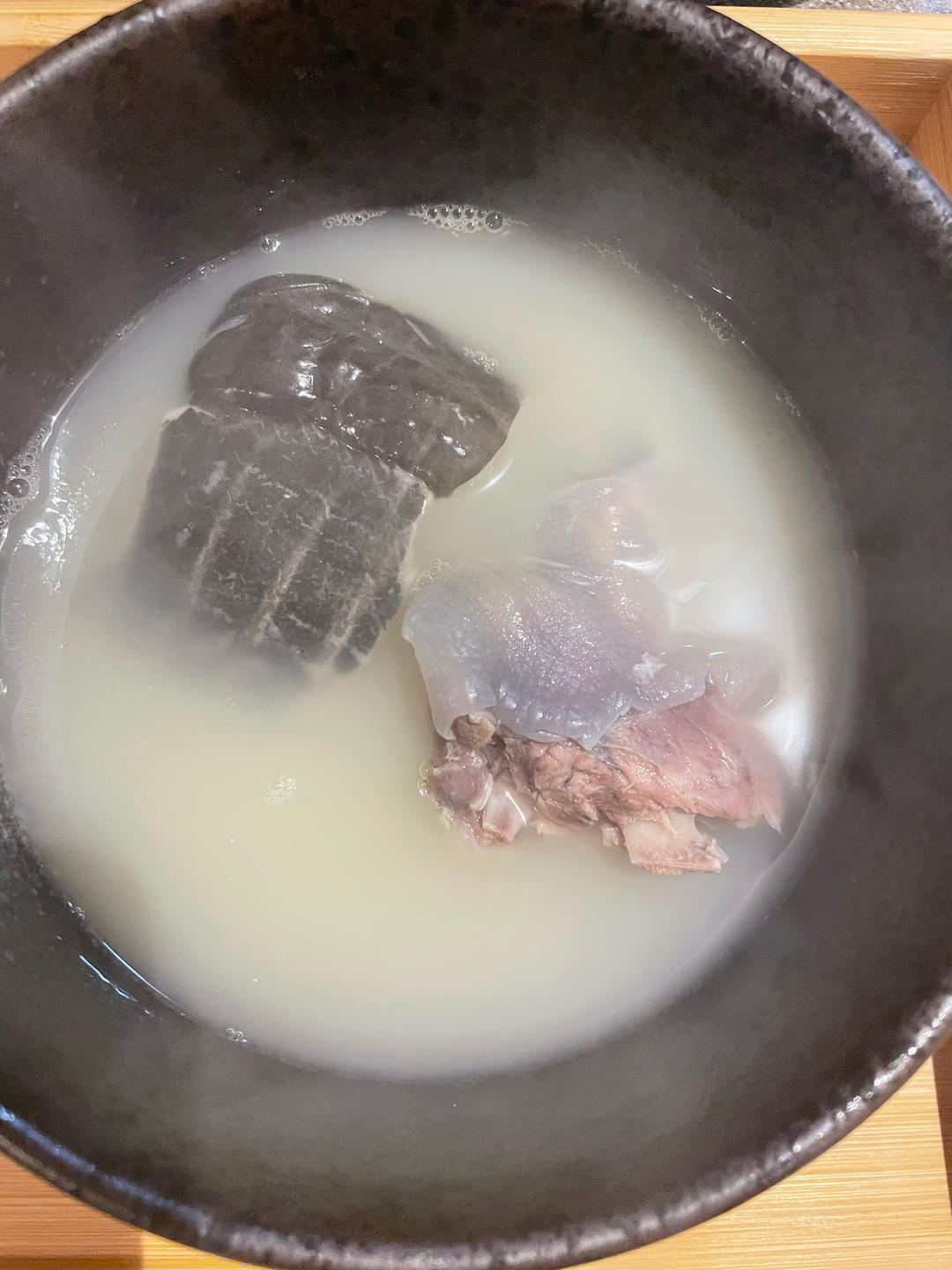 清炖甲鱼汤