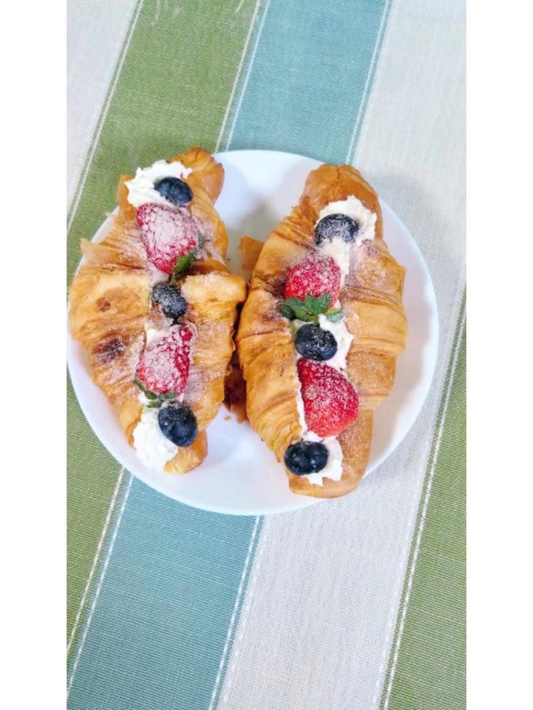 丹麦草莓🍓可颂（手工开酥）