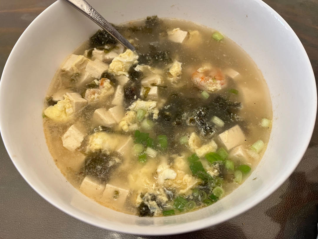 孩子增高汤 | 虾仁豆腐裙带菜汤