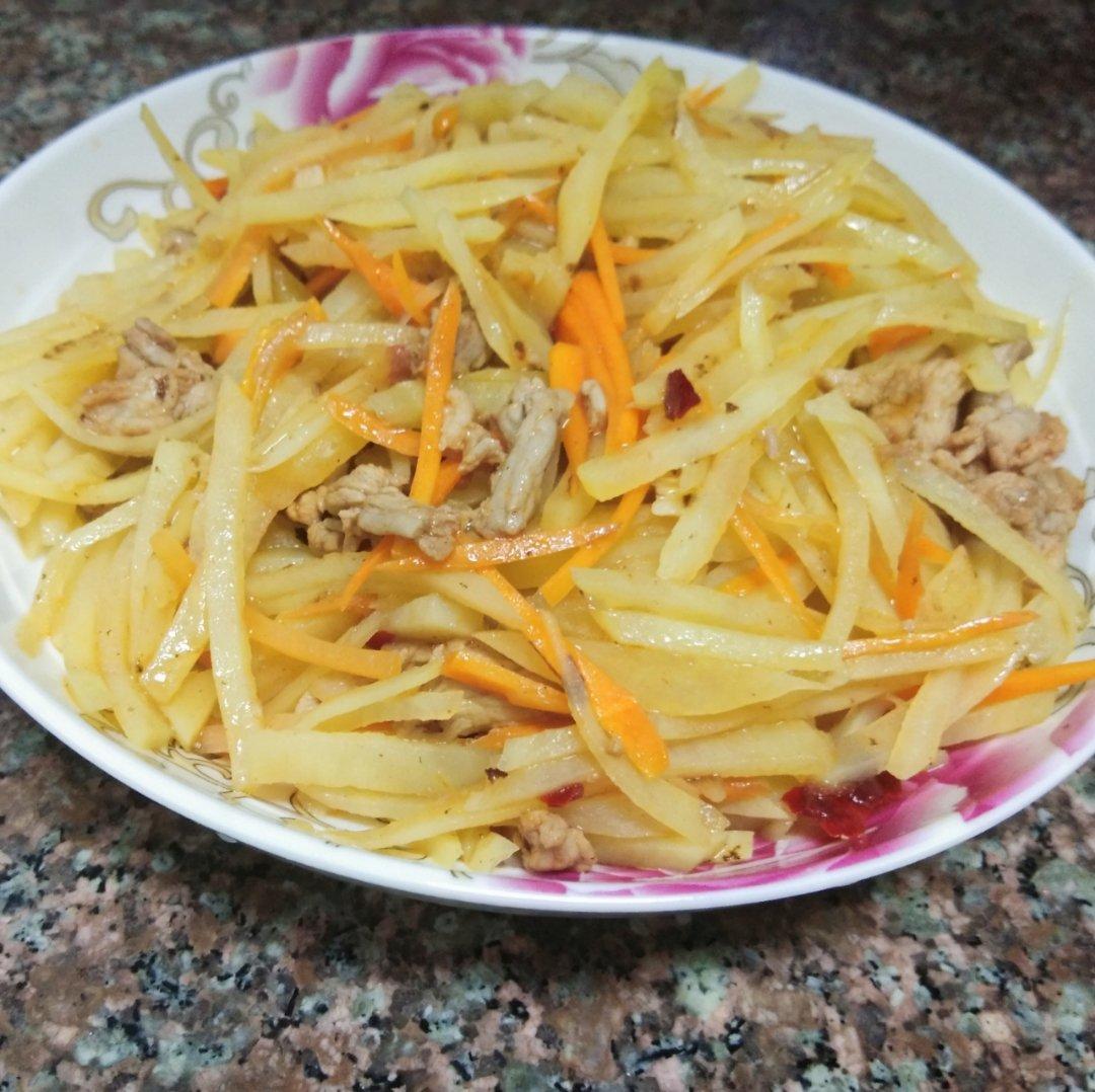 胡萝卜土豆丝炒肉