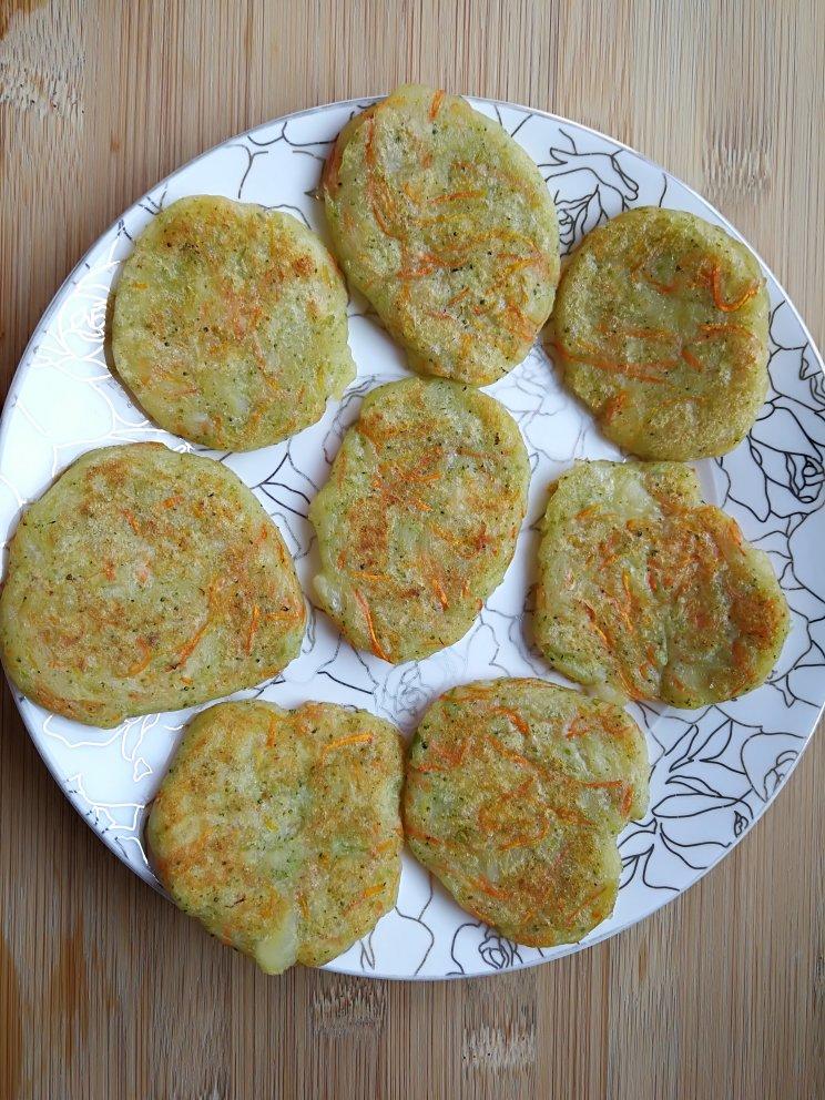 辅食之宝宝土豆蔬菜饼（10个月以上）