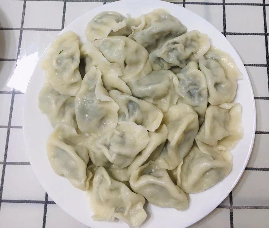 教你正确煮速冻饺子的方法，不干裂不破皮不粘锅！