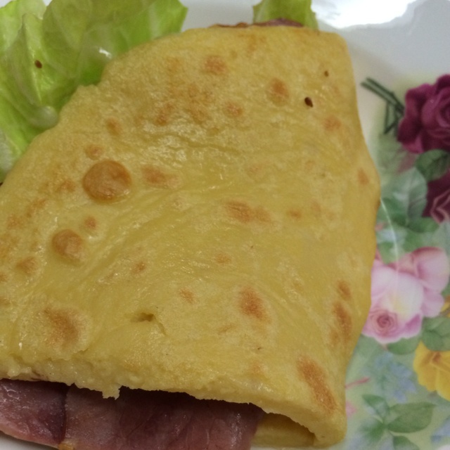 #爱自己，好好吃早餐# 十分钟搞定【芝士蔬菜鸡蛋饼】
