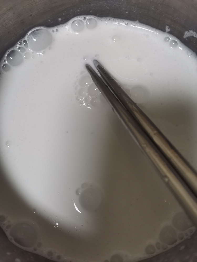 纯大米浆肠粉的做法 步骤4