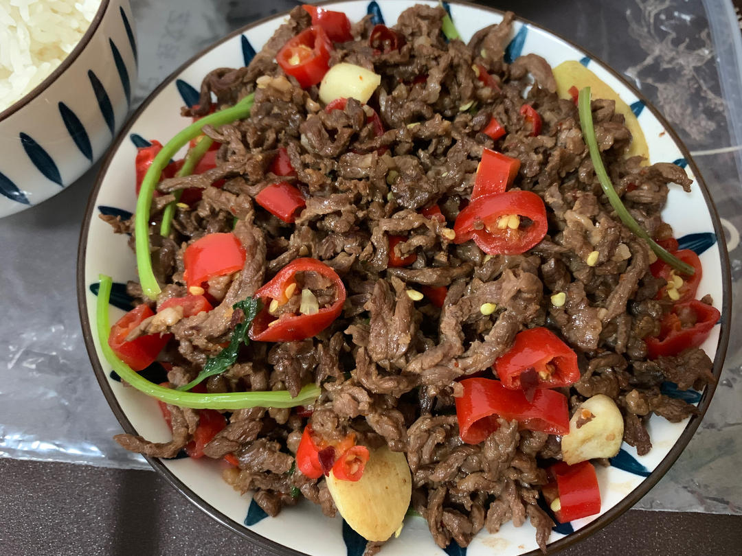 小炒黄牛肉