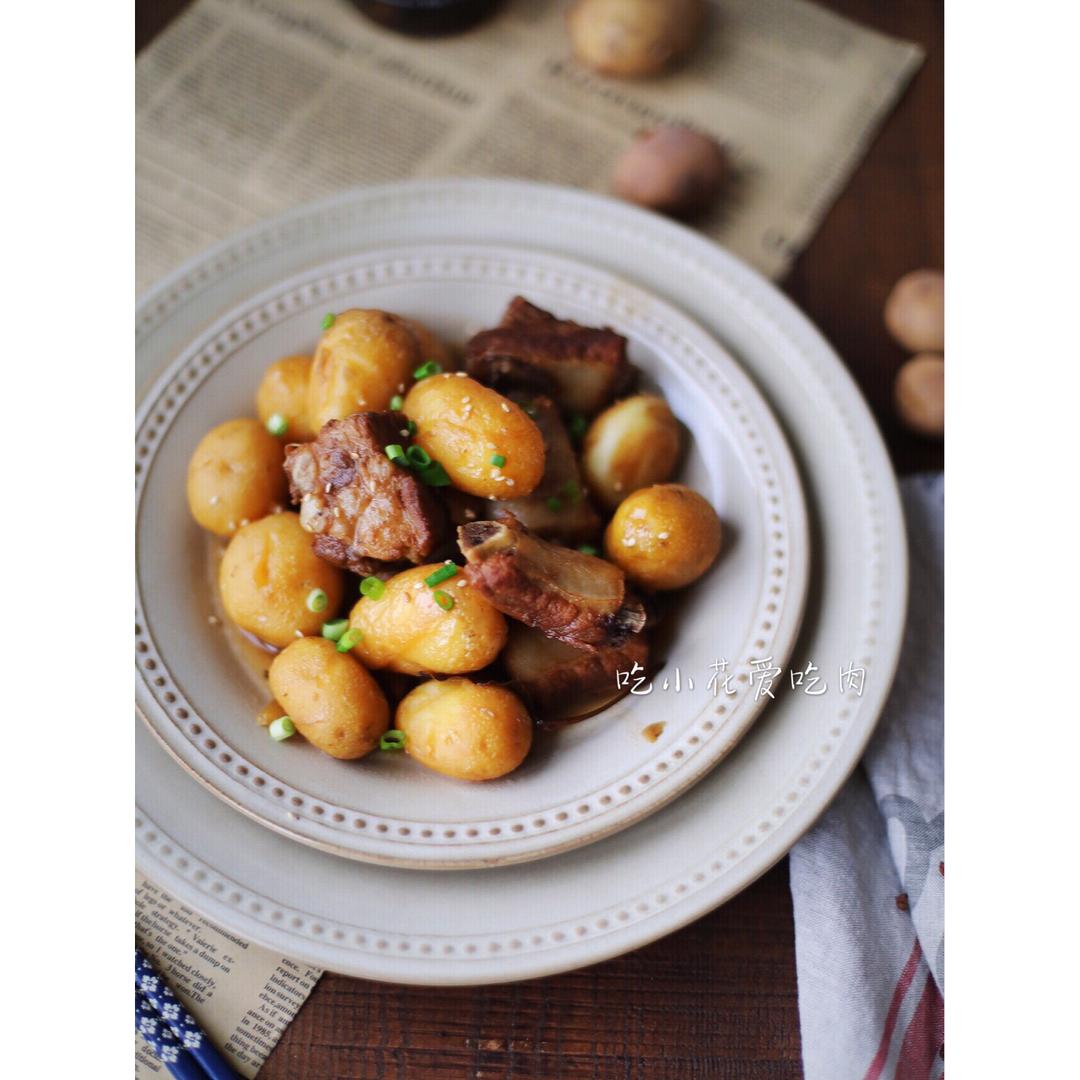 土豆烧排骨