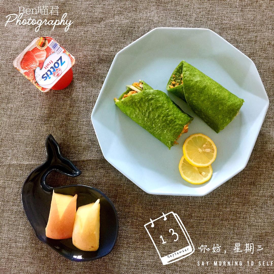 菠菜鸡蛋卷饼