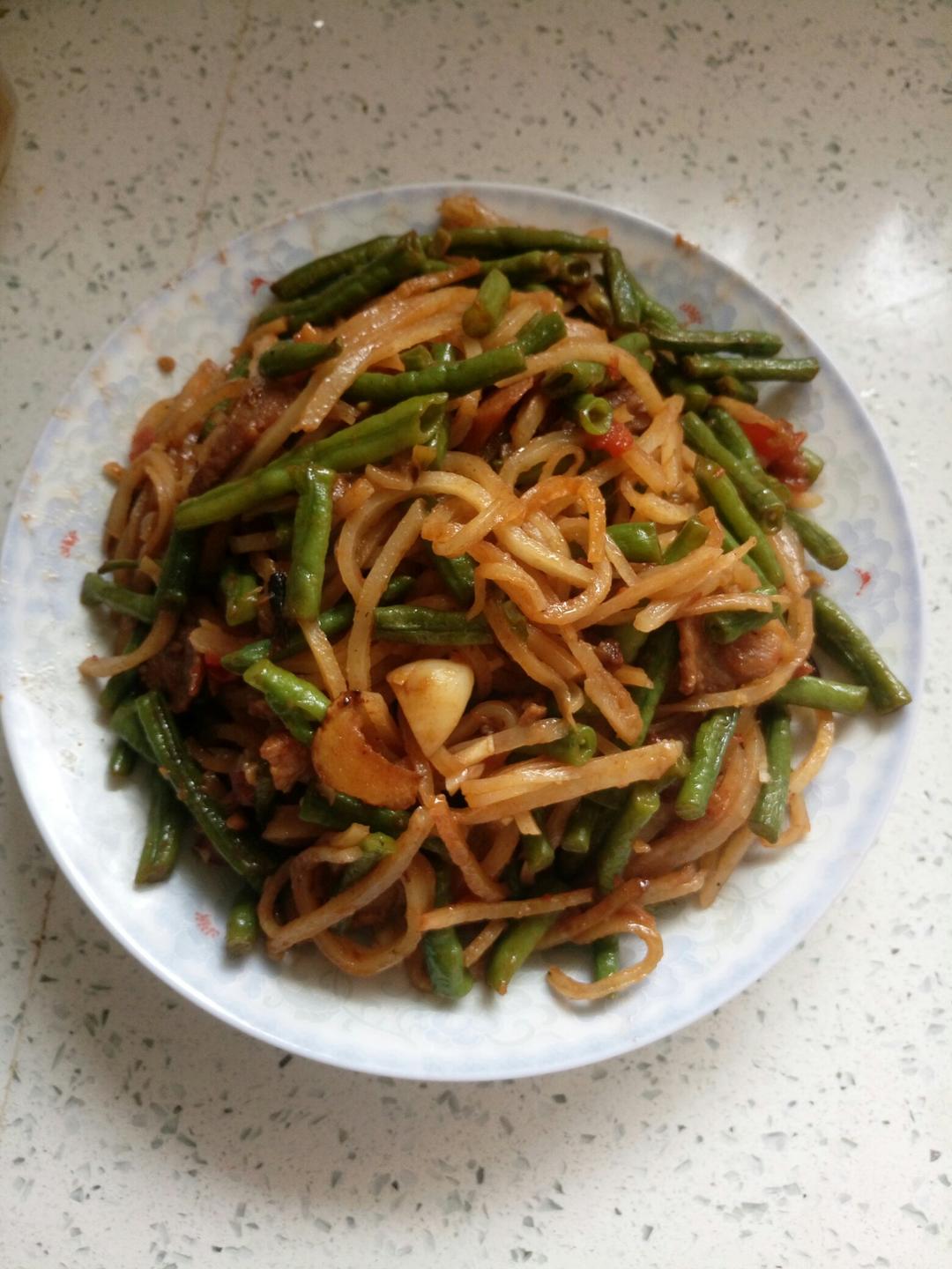 smpja分享作品 2017年08月04日豆角炒饼android 拍摄于