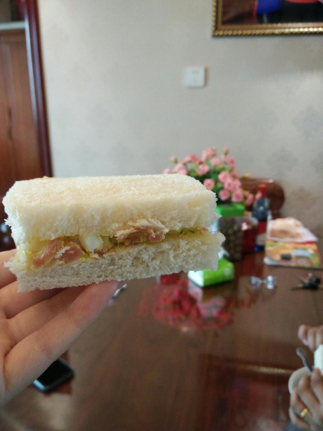 快手美味鸡蛋三明治