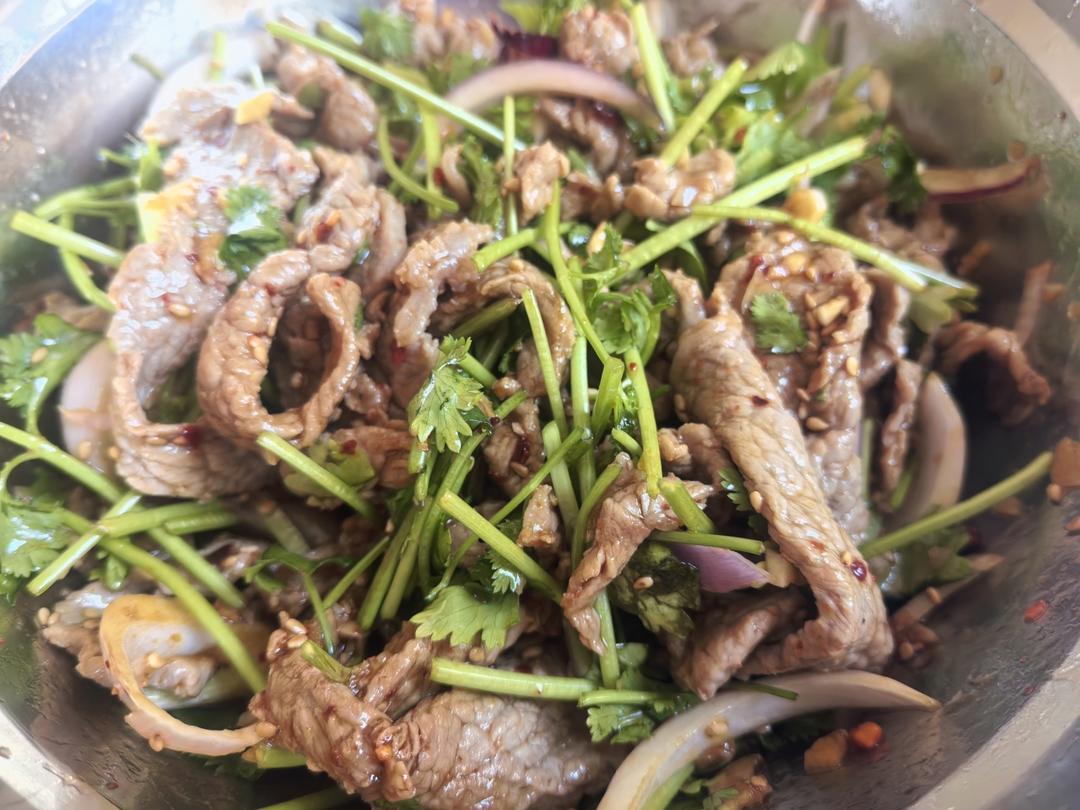 丈母娘吃了都夸的凉拌香菜牛肉