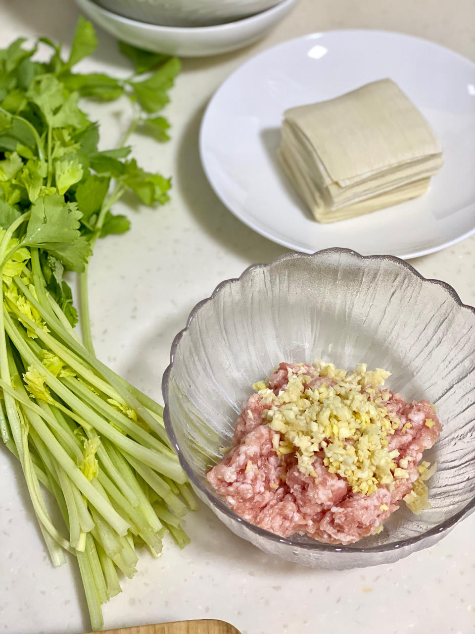 馄饨（两种包法）