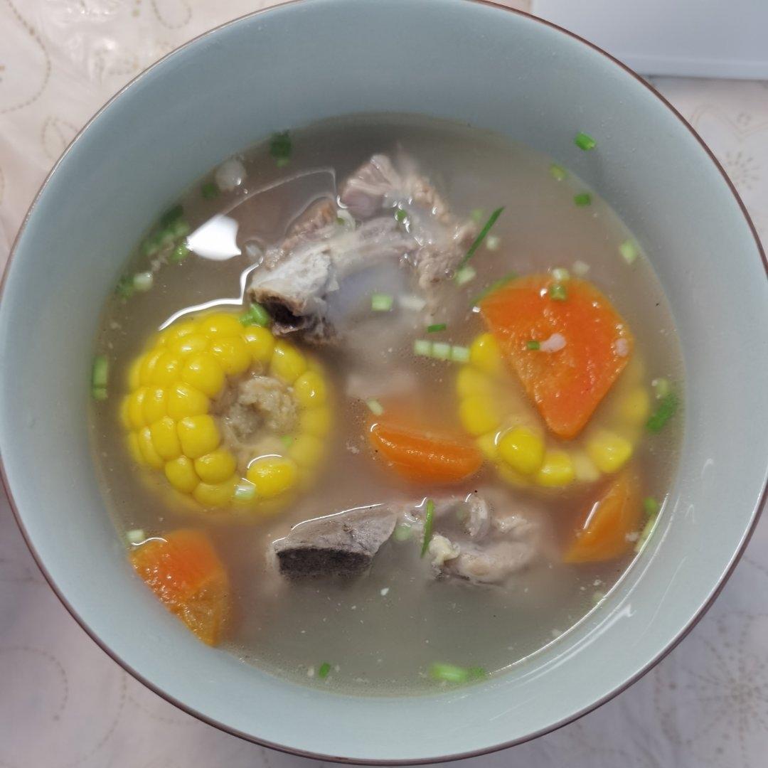 玉米排骨汤