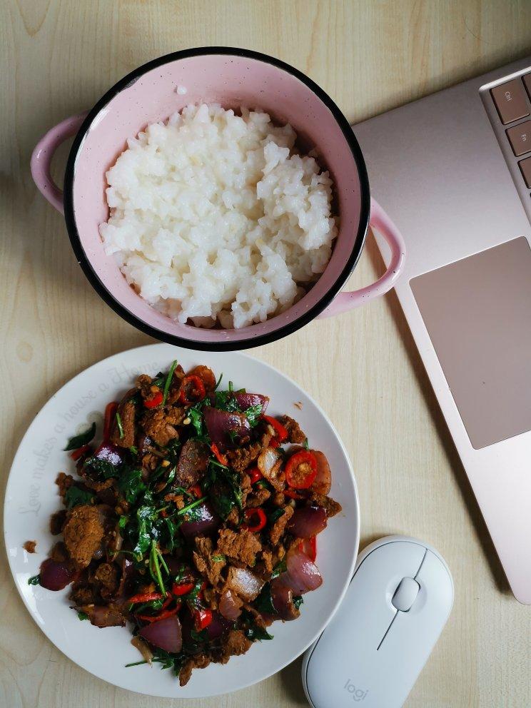 快手菜孜然牛肉