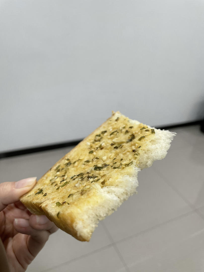吐司系列~我最爱的蒜香包