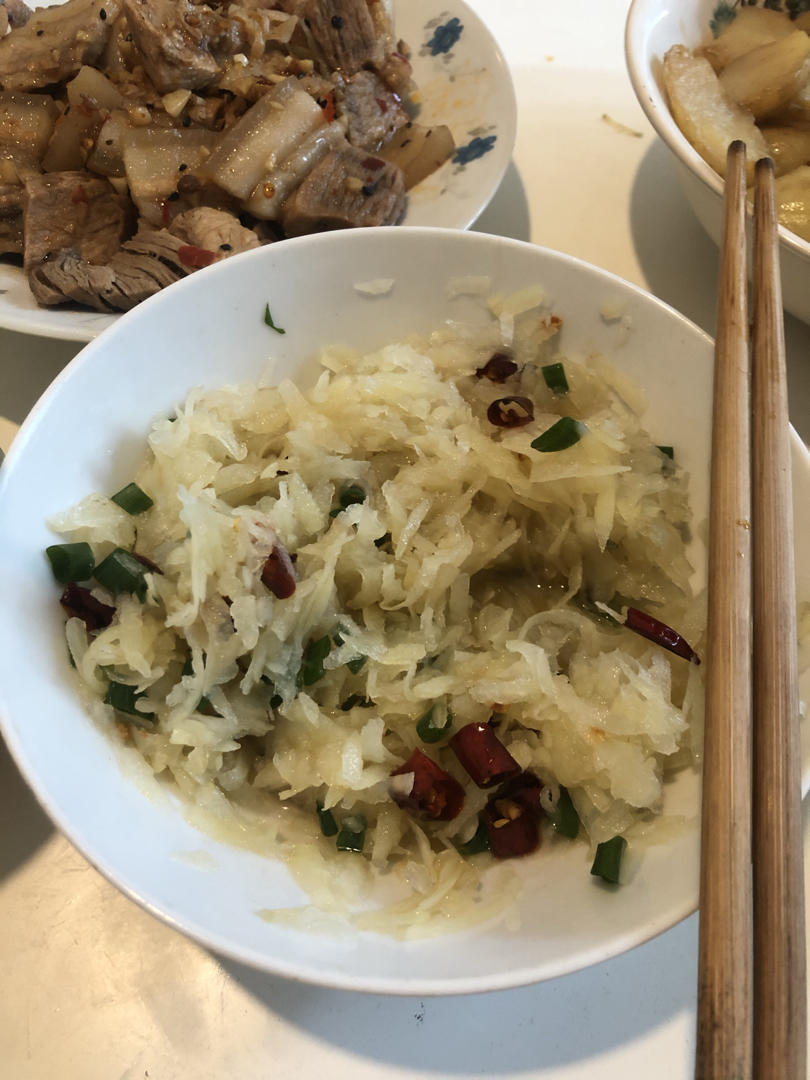 呛拌土豆丝——夏季吃凉菜要注意