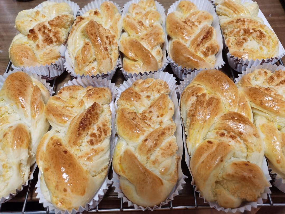 馋哭了隔壁小孩❗️好吃到停不下来的椰蓉面包