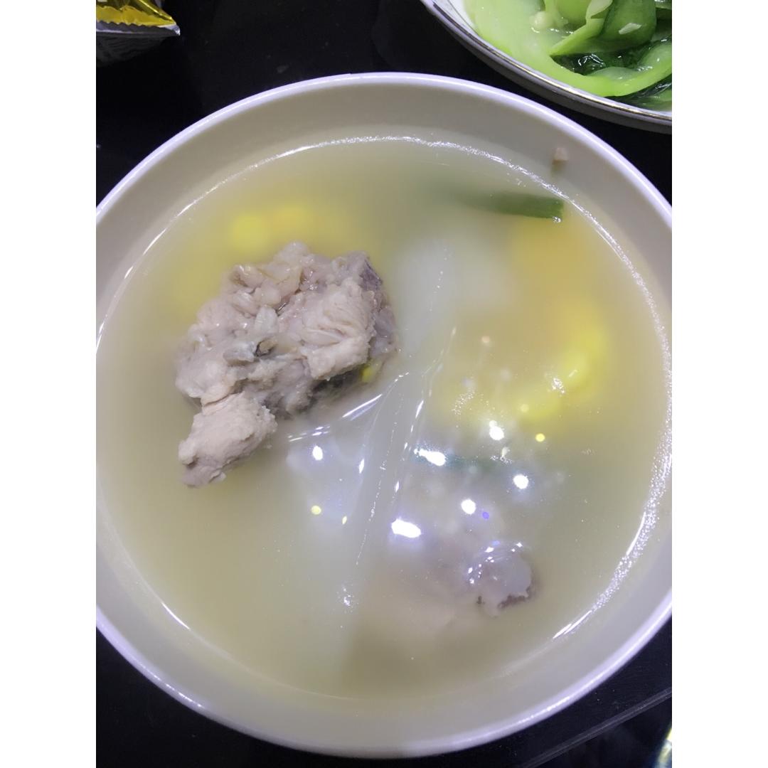 山药玉米排骨汤