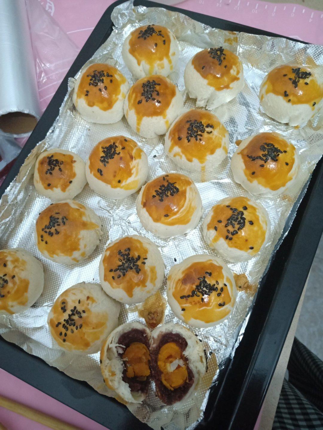 最详细的蛋黄酥制作方法