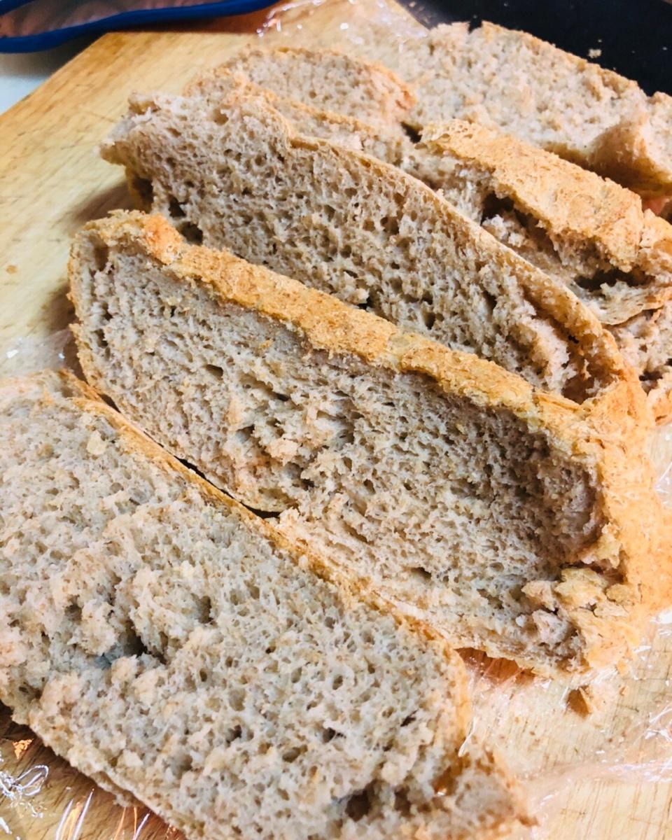 无油无糖全麦面包（面包机版）