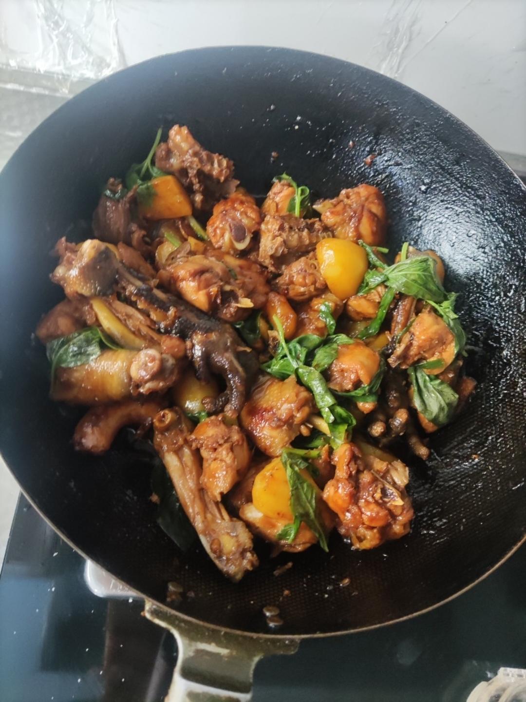 正宗台式三杯鸡（零失败！周围朋友全都赞不绝口！ 😁）
