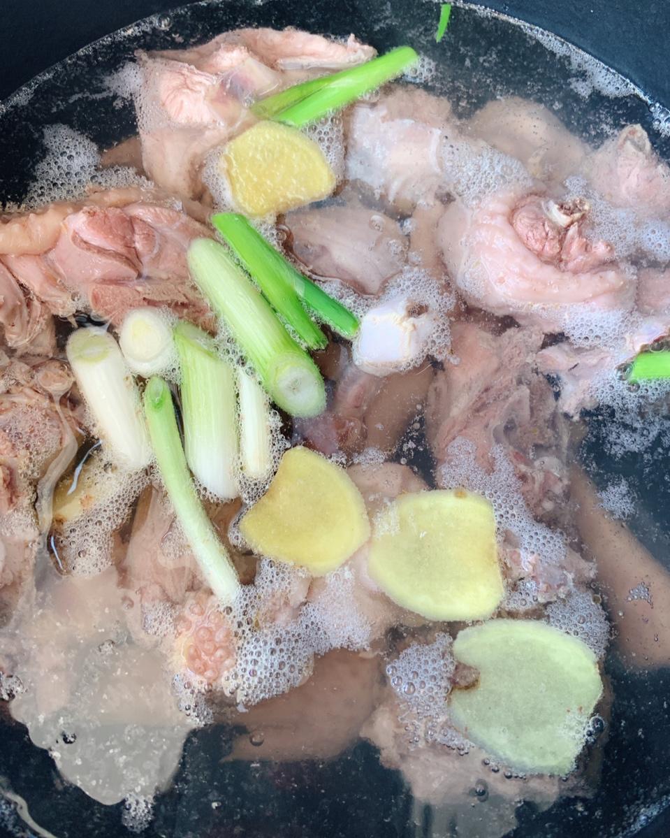 清炖鸡汤