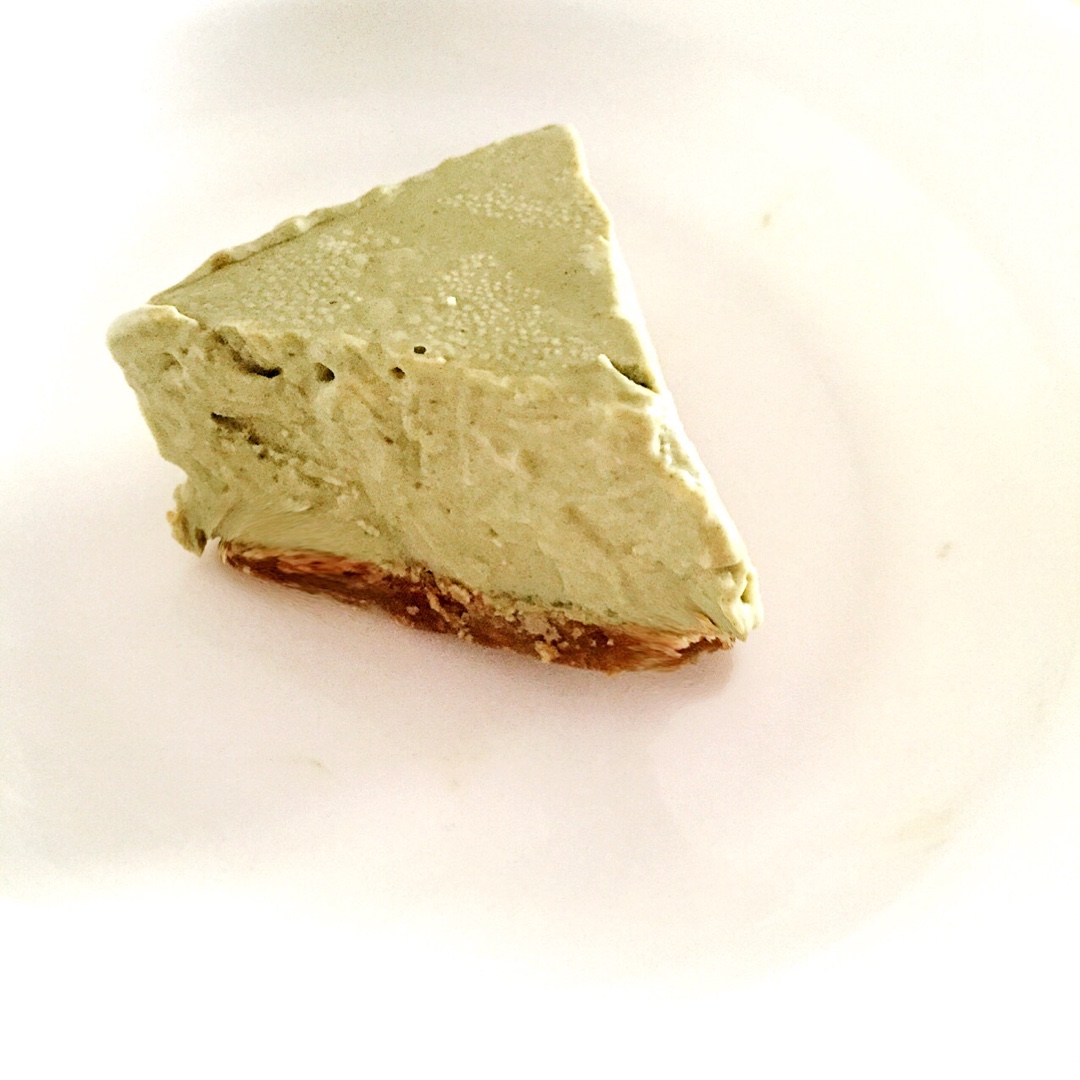 抹茶酸奶慕斯蛋糕