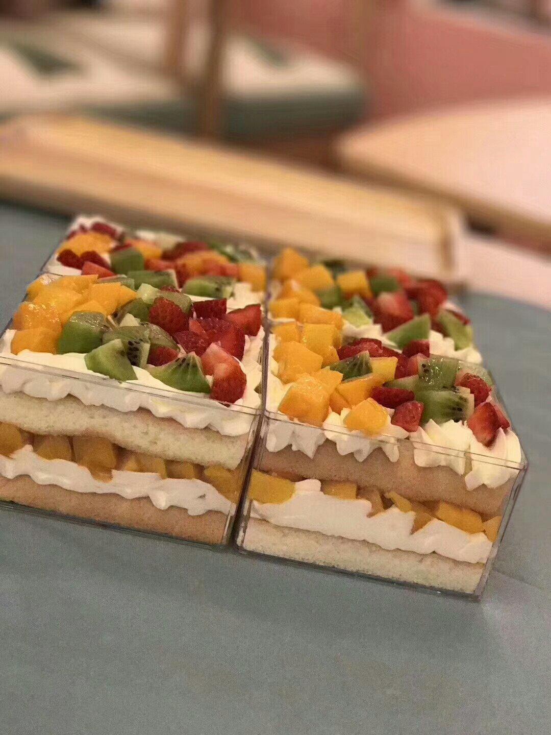 有范甜品_欢颜做的简单快手的便当饭盒水果盒子蛋糕