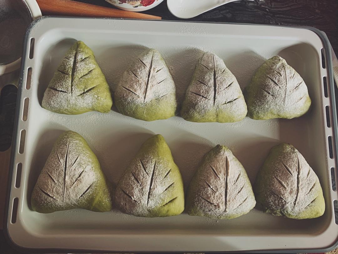 抹茶软欧（蜜豆奶酪馅）