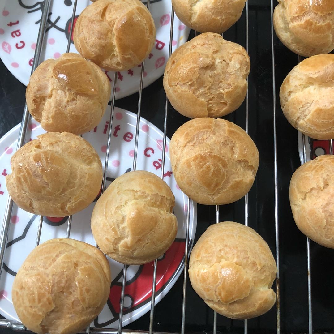 《Tinrry下午茶》教你做香草泡芙