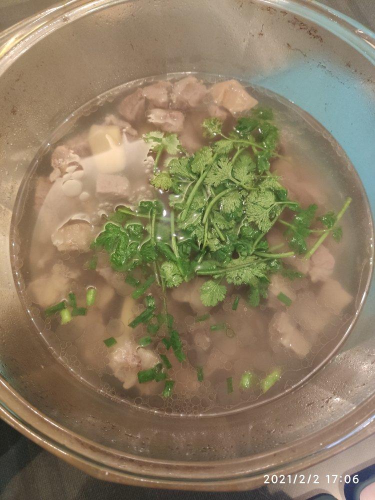 鲜掉眉毛的清炖牛肉汤（面）