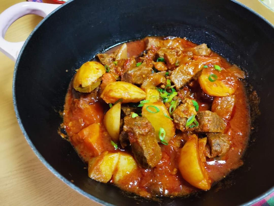 土豆炖牛腩