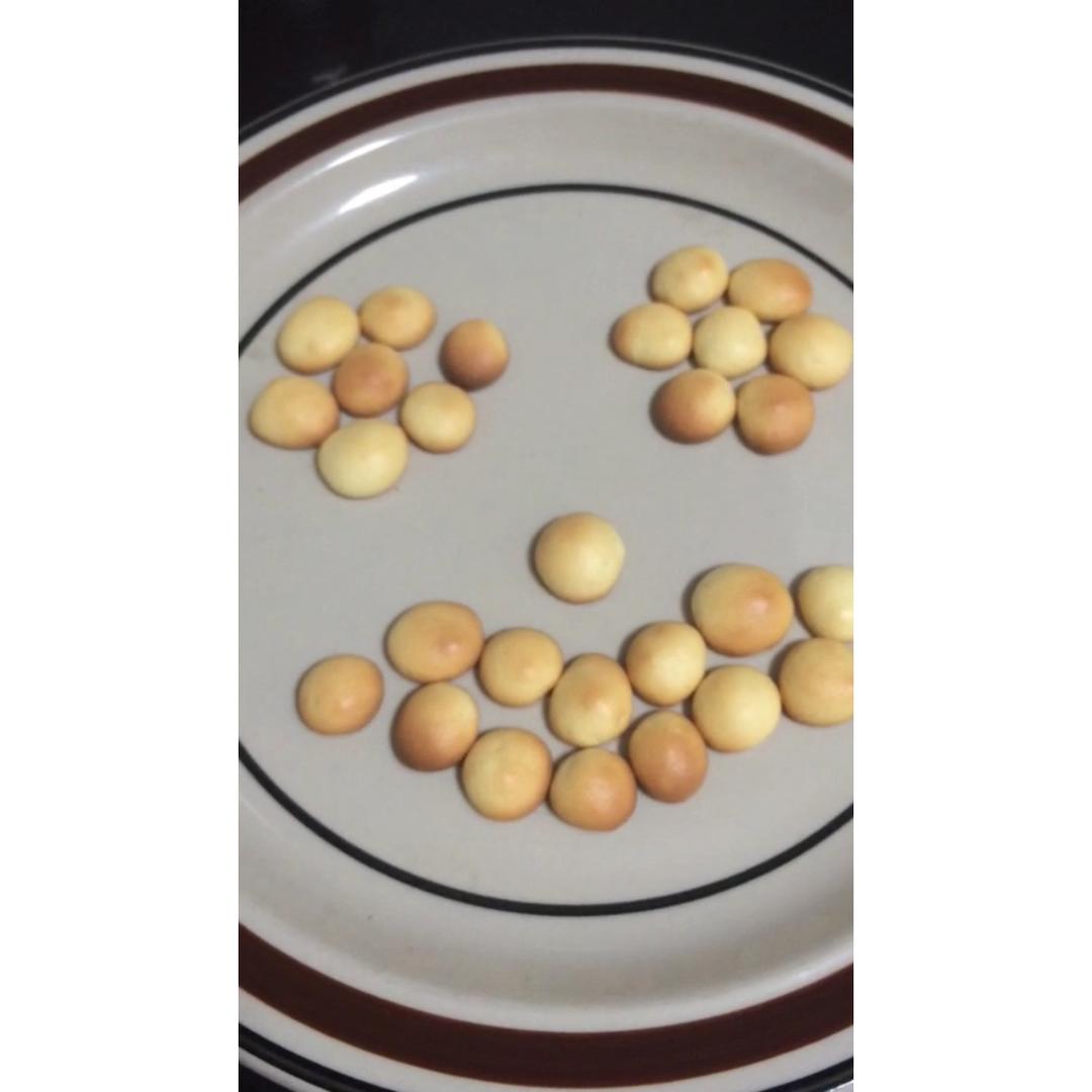 酥脆蛋香小饼干