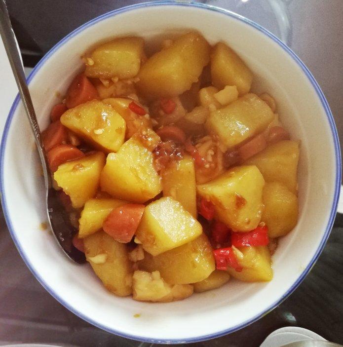红烧土豆块
