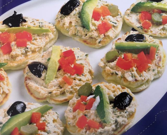 西式咸味小吃 -奶油奶酪薄饼的做法