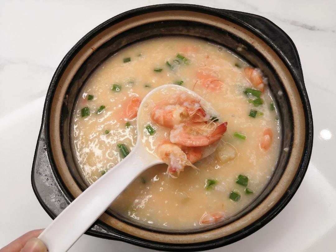 hilltzcw做的完爆大排档的潮汕砂锅虾粥