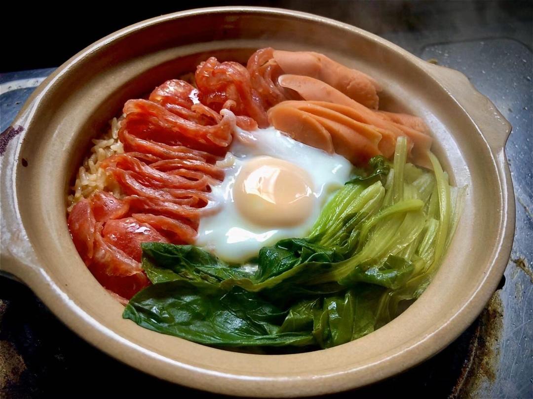 香肠煲仔饭