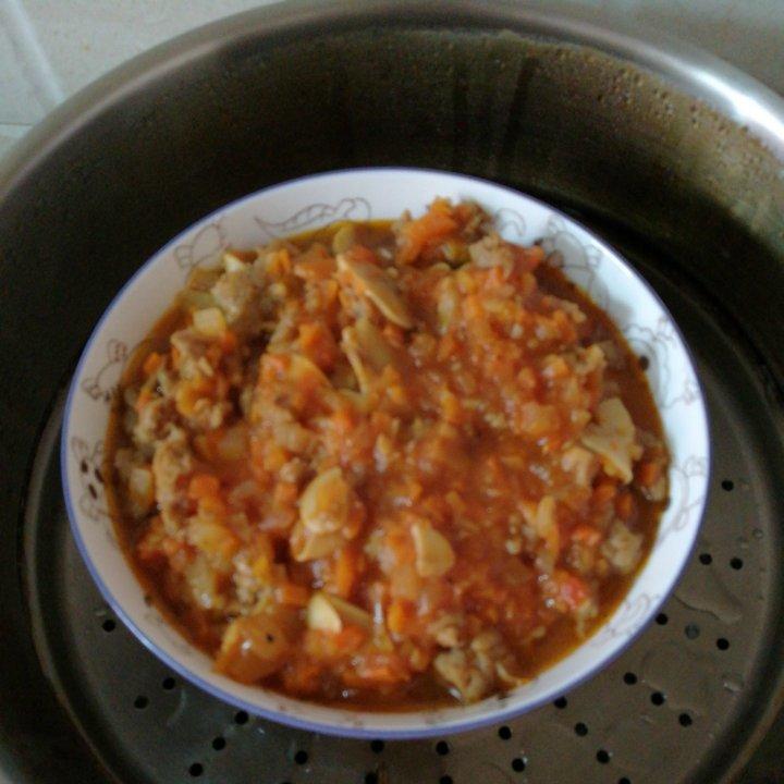 蕃茄蘑菇肉酱意大利面