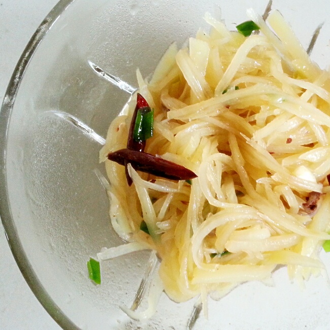 凉拌土豆丝
