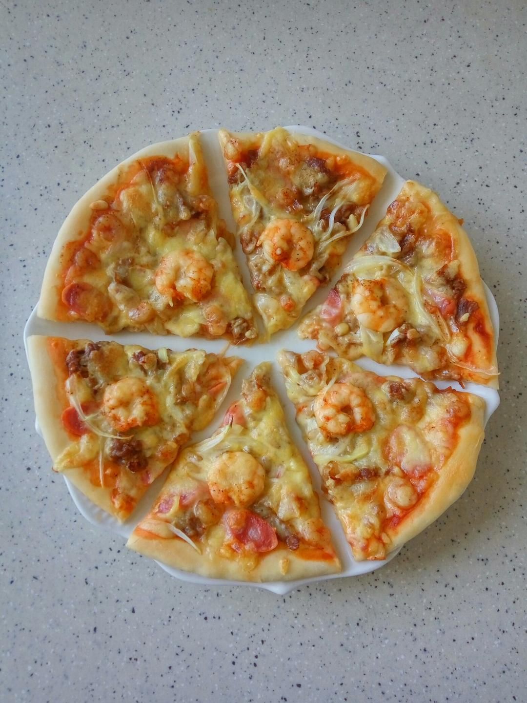 女王心呢做的8寸纯手工什锦披萨