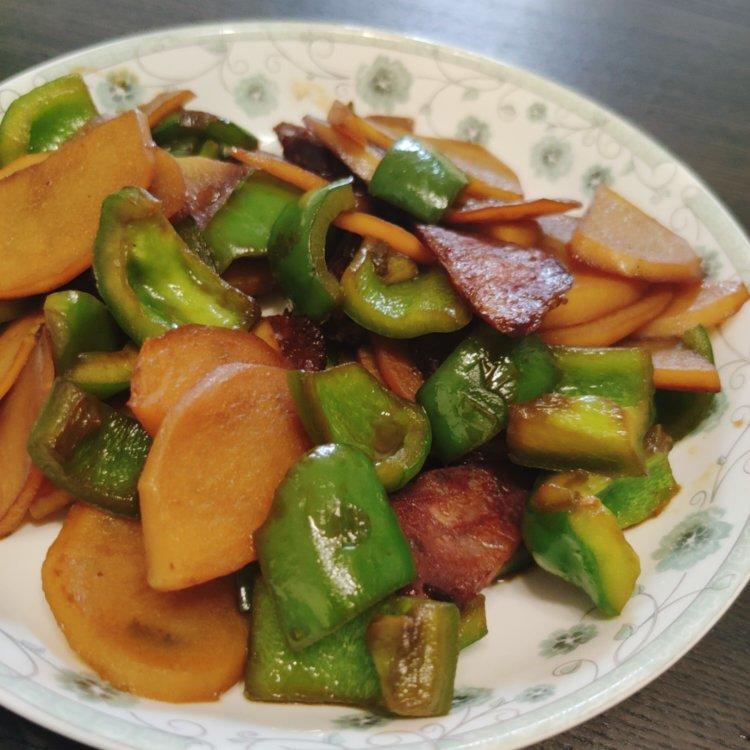 青椒土豆，素菜也可以香香的
