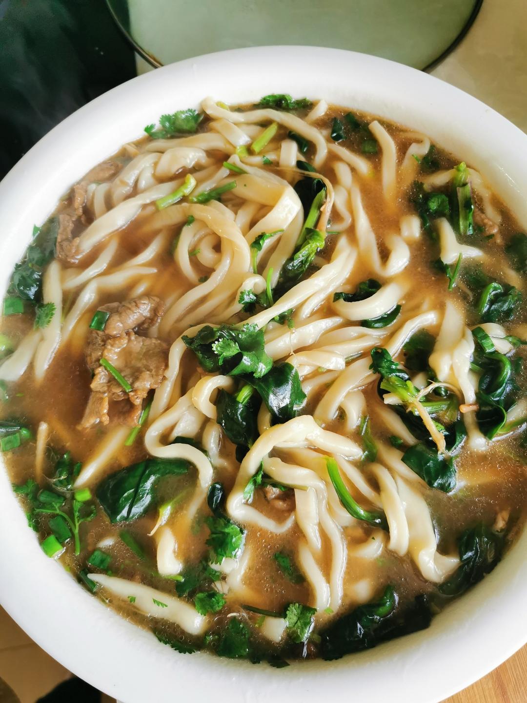 不用炝锅不用打卤的沏汤手擀面