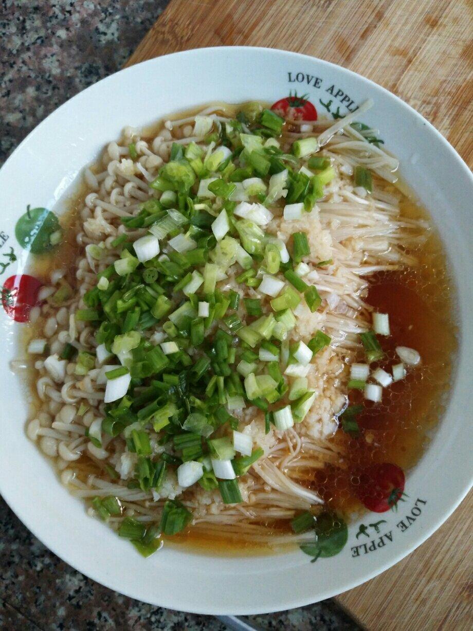 蒜蓉蒸金针菇