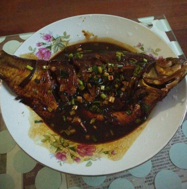 家常红烧扁鱼