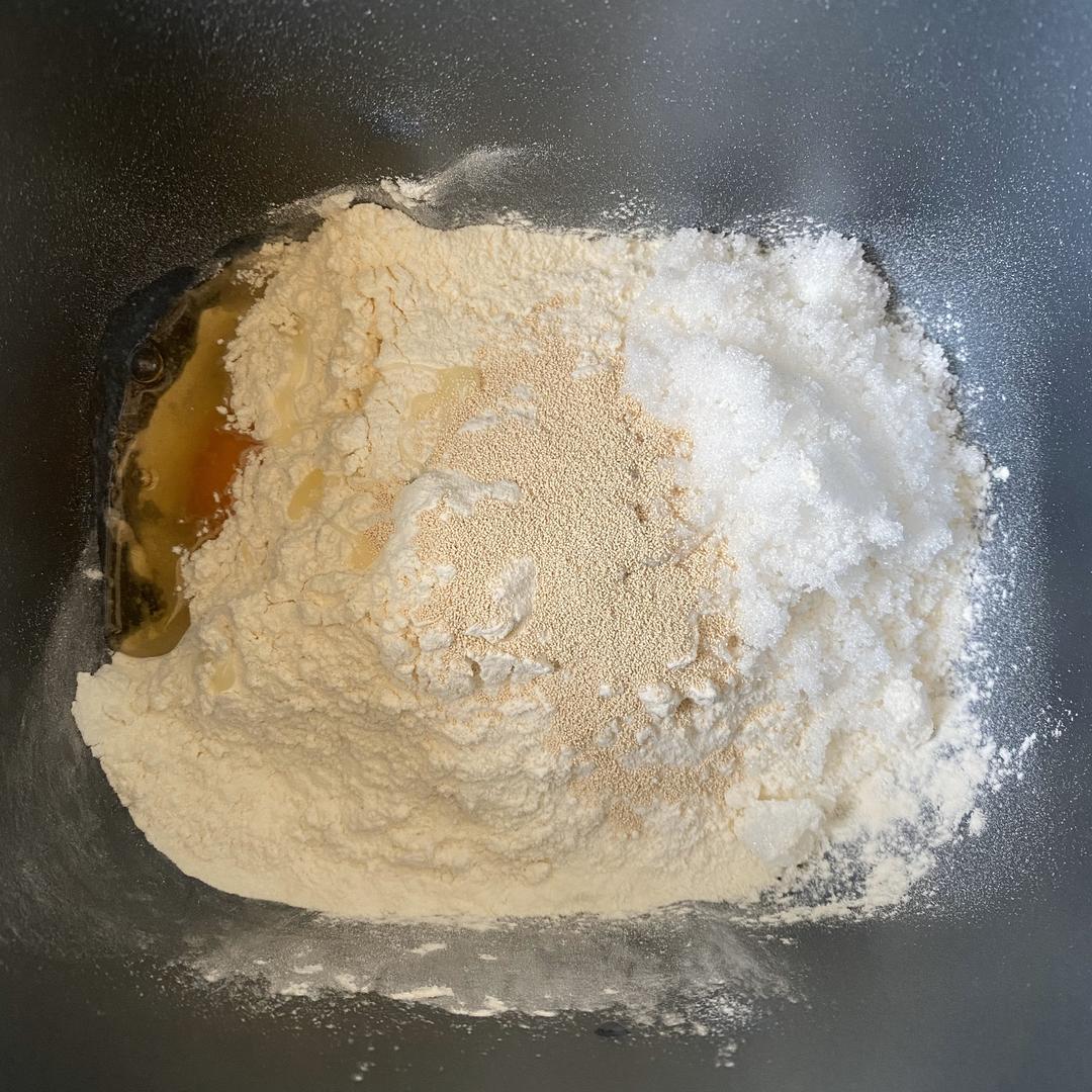 纯奶手撕吐司的做法 步骤1